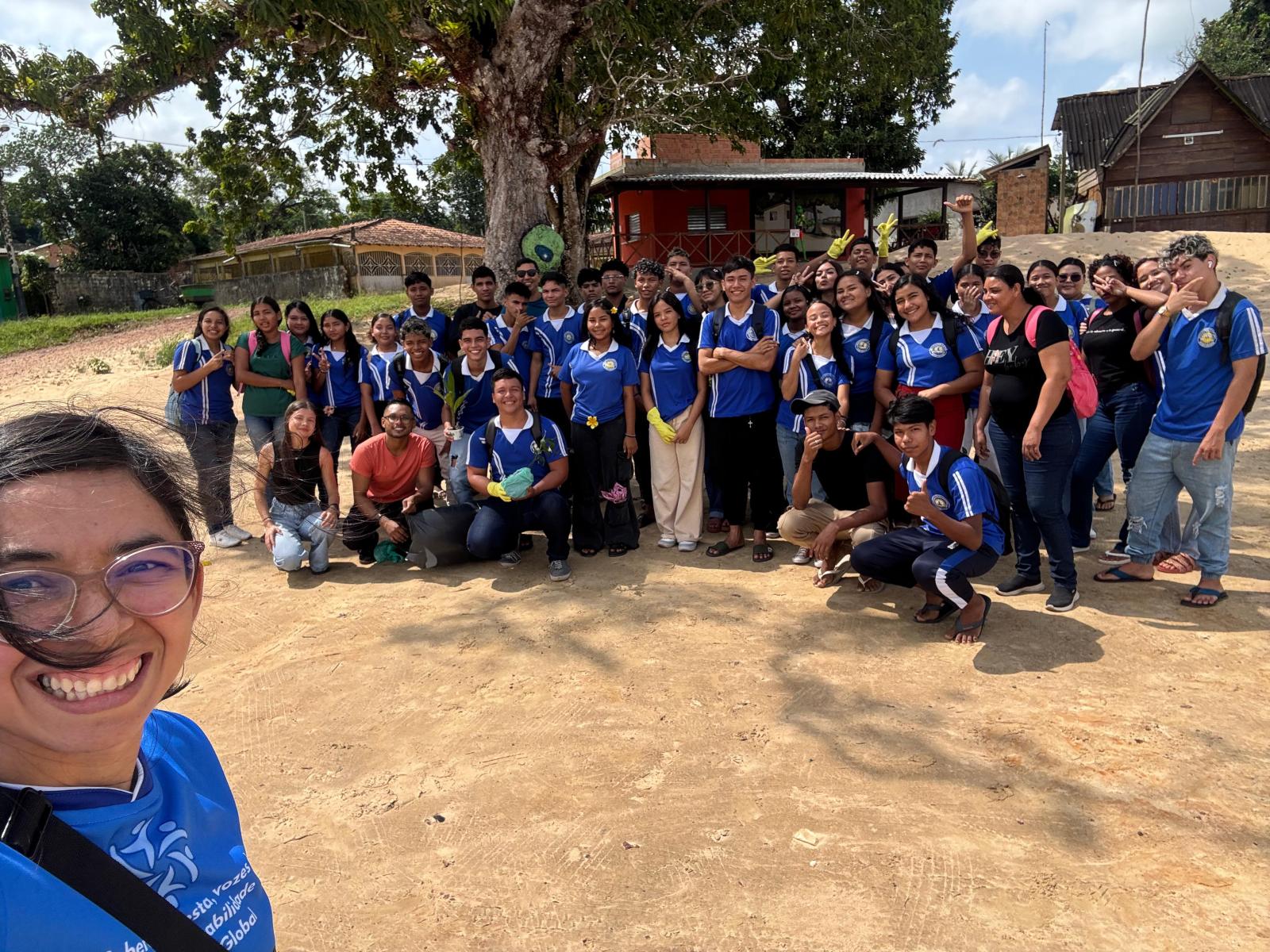 LIMPANDO PARA O PRESENTE E FUTURO: MUTIRAO DA ESCOLA NORMA GUILHON- COLARES  cópia