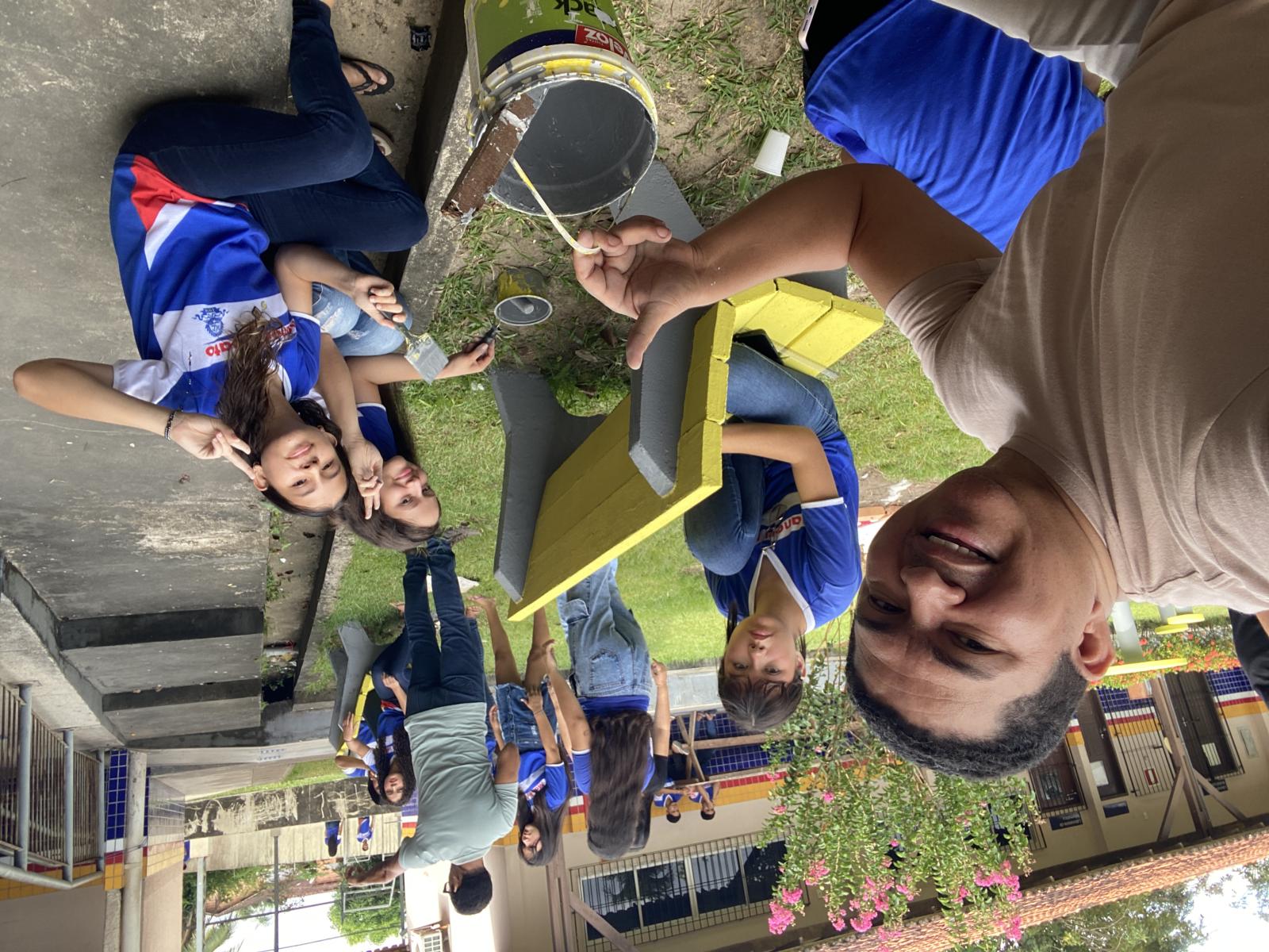 Revitalização da Praça da EEEFM Manoel Lobato