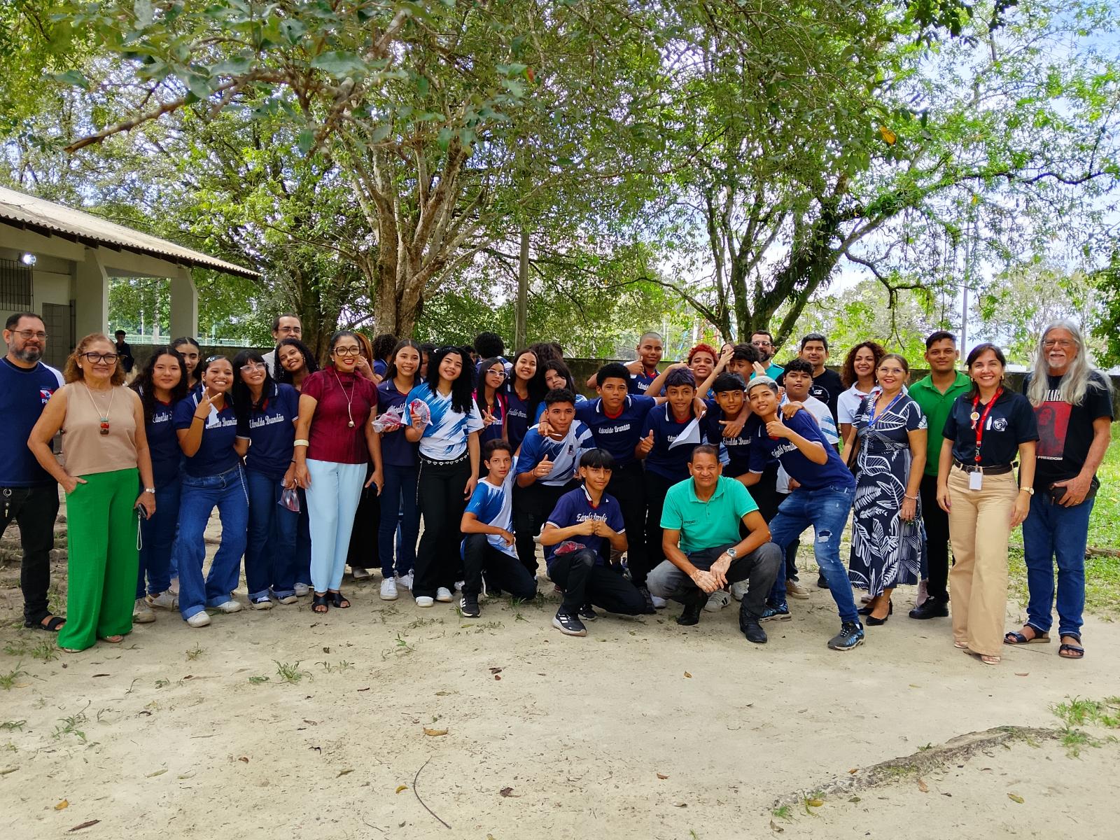 Missão Reciclagem 2026 - Gincana na Escola Estadual Suboficial EBJ - Turma 902
