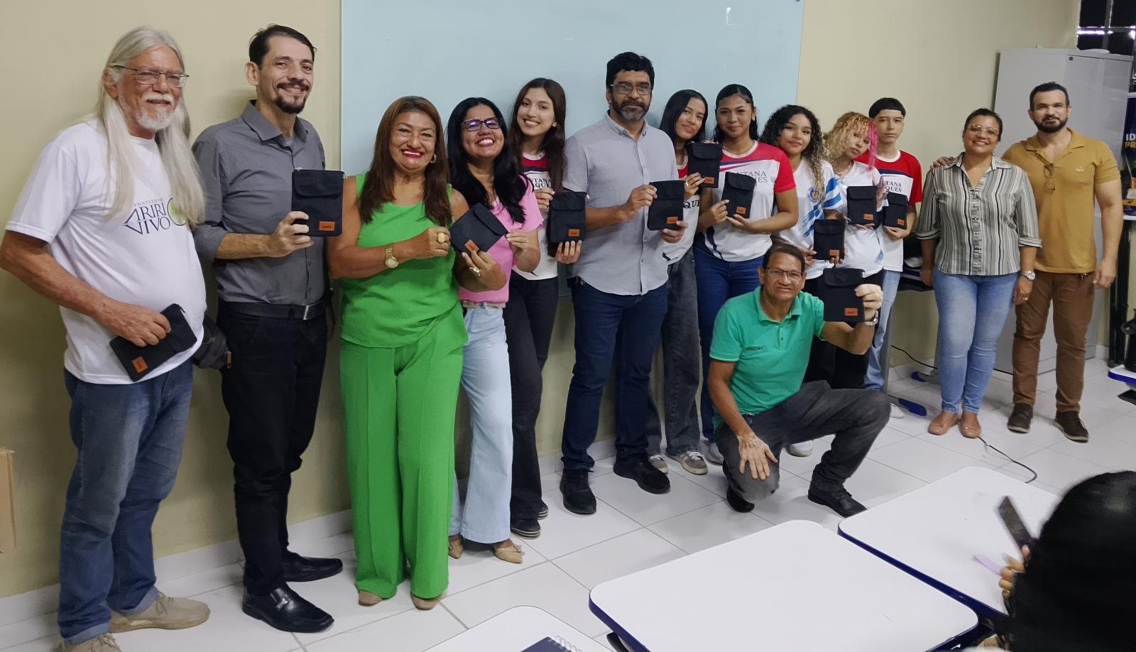 Missão Meio Ambiente na escola Santana Marques - Turma 201